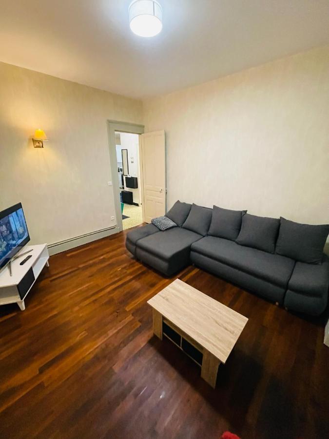 Appartement Proche De La Ville Et Du Parc Du Truchet Saint-Claude Exteriér fotografie