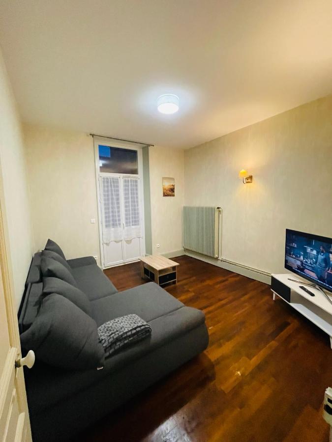 Appartement Proche De La Ville Et Du Parc Du Truchet Saint-Claude Exteriér fotografie
