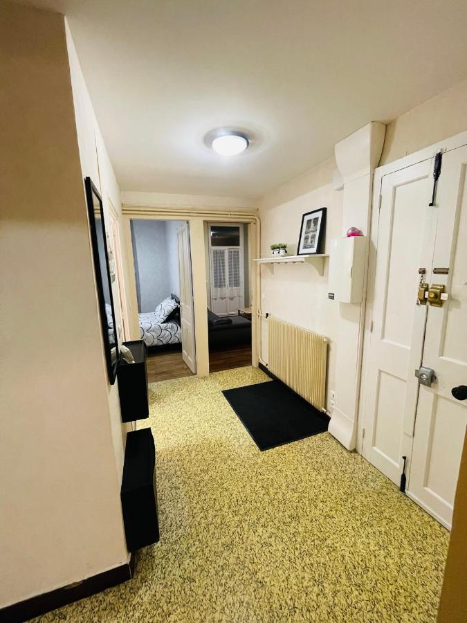 Appartement Proche De La Ville Et Du Parc Du Truchet Saint-Claude Exteriér fotografie